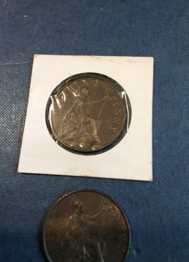 Two   Gb  Coins   Pennies