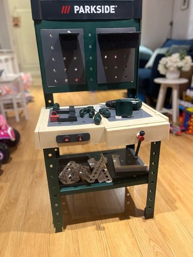 Toy workbench