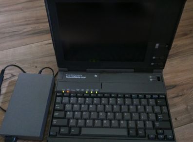 Vintage Laptop Texas Instruments TravelMate 2000 (1991)