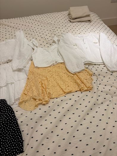 Girls clothes bundle age 9-10 yrs