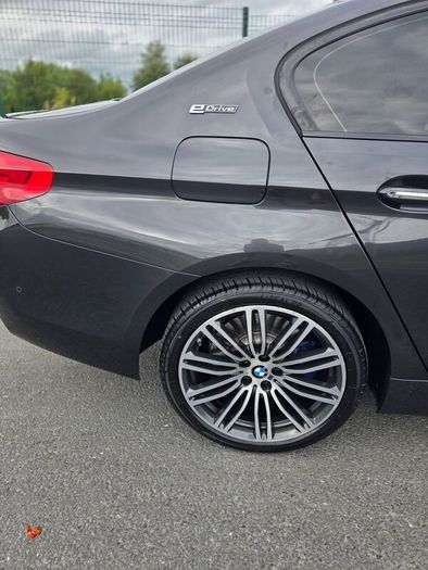 BMW 5-Series 2018