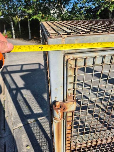 metal cage
