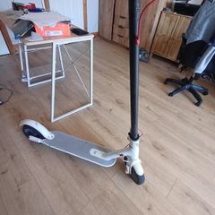 Xiaomi Mi Electric Scooter M365
