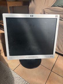 17" HP Computer monitor