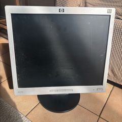 17" HP Computer monitor