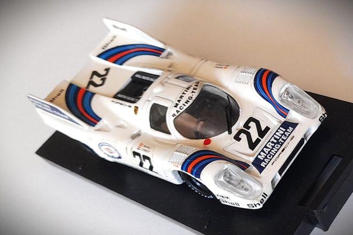 Diecast Model Le Mans Winning Porsche 917 - Brumm  1:43