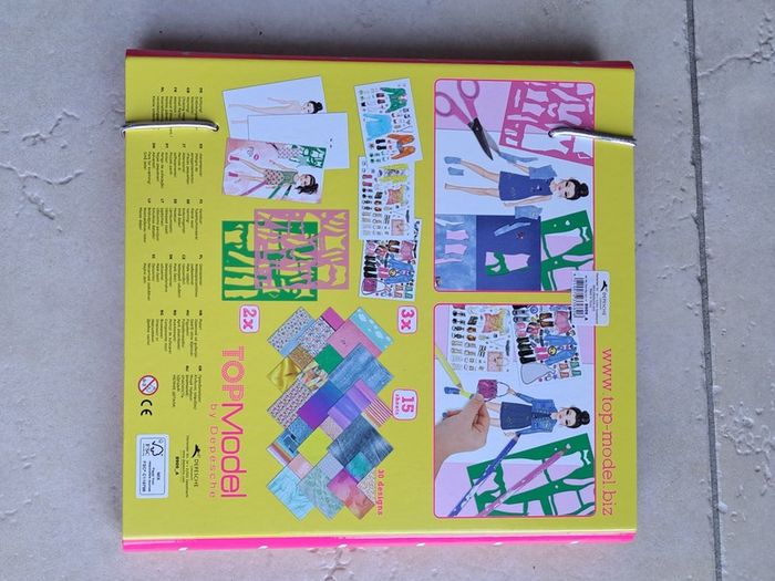 Top model design studio & notebook