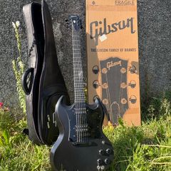 Gibson SG Raven Limited Edition 2021 Satin Ebony
