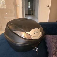 Givi 36L Top Box