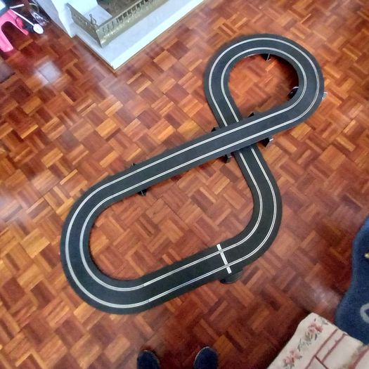 Scalextric New Figure 8 Track Layout: New ( set )