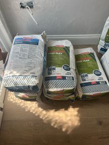 tile adhesive 8 bags