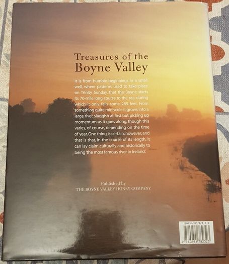 Treasures Of The Boyne Valley by Peter Harbison