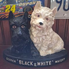 pub memorabilia