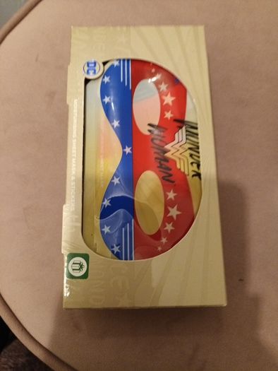 Wonder Woman beauty bundle from Boots