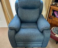 Parkerknoll Boston Electric Recliner Chair Fabric Navy