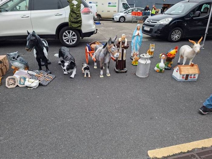 life Size Animals & Religious Statues.