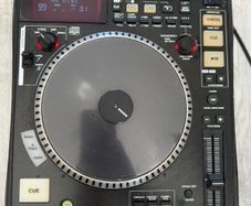 Denon DN-S5000 DJ CD player for parts.