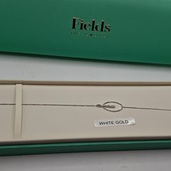 9 ct white gold bracelet