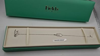 9 ct white gold bracelet