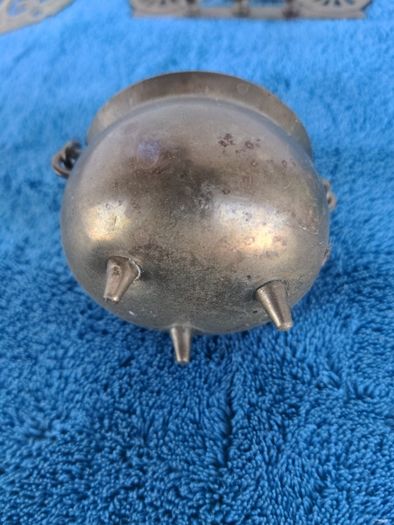 Vintage ornaments/collectables
