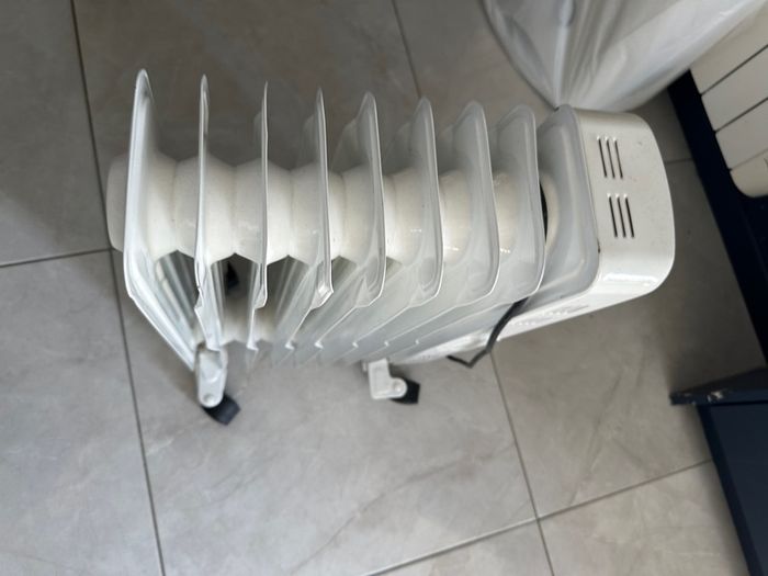 Oil-filled radiator