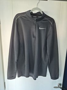 nike running top