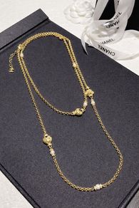 Long necklace