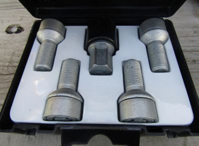 Genuine Mercedes A, B, C, Cla Class Locking Wheel Nuts & Key Set B66470155
