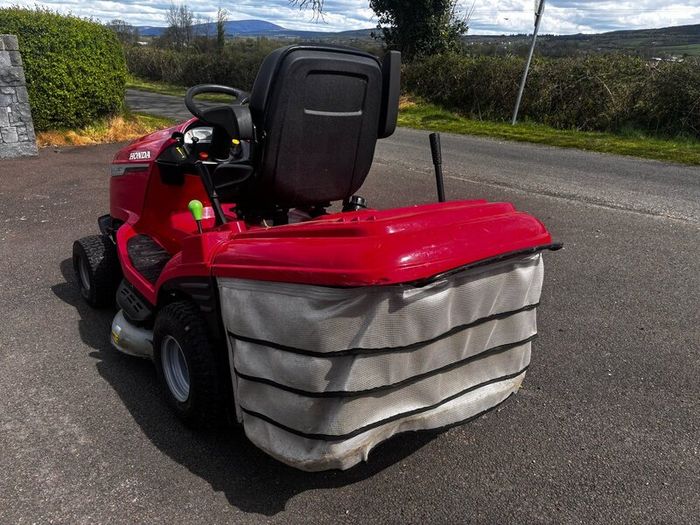 Honda 2417 RideOn