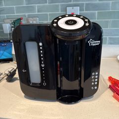 Tommee Tippee bottle prep