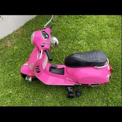 Vespa Scooter kids