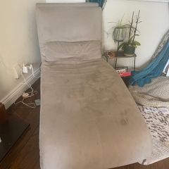 Chaise