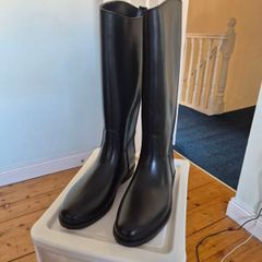 leather riding boots