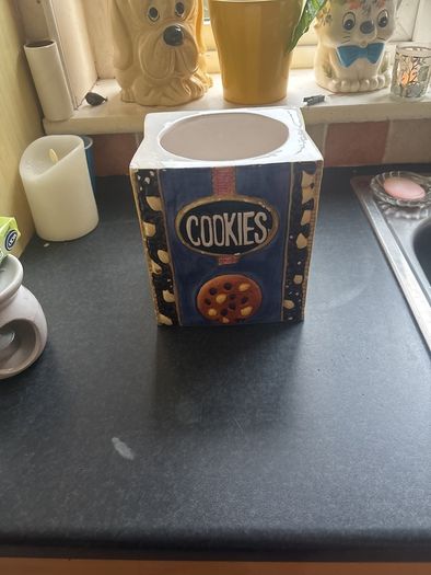 Rayware cookie's jar