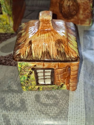 Antique Price & Kensington Cottage Ware Sugar Bowl and Milk Jug PRICE IS FOR THE TWO PIECES,  Postage Available or Collection,