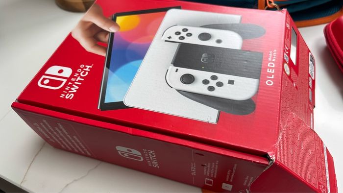 Nintendo switch with 6 games