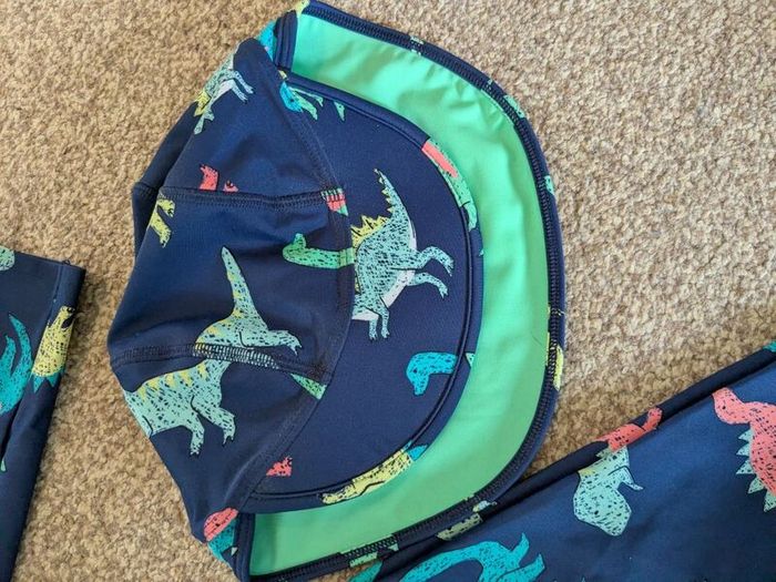 M and S boys swimsuit with hat 6-7yrs