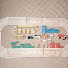 Wooden Road Set 70 Pieces