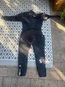 scubapro novascotia 7.5 semidry suit