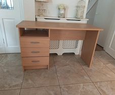 office desk free to take away
