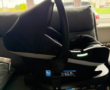 Enfasafe car seat and seat base