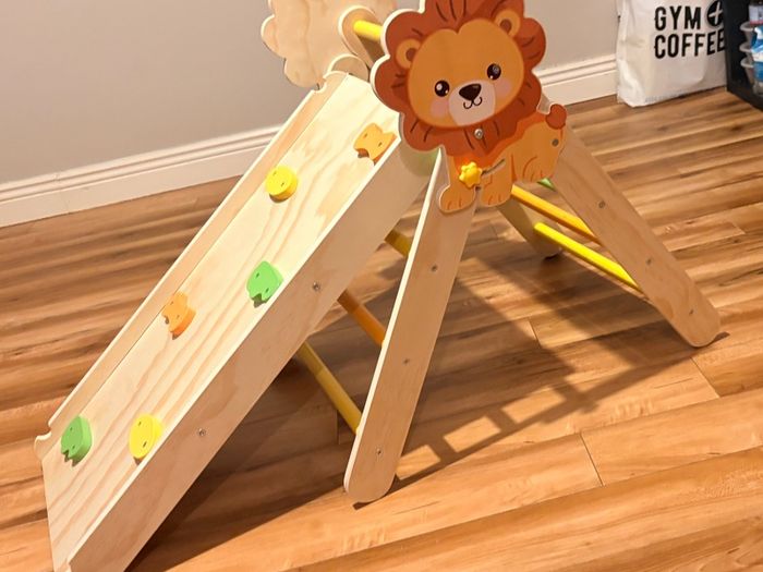 7 in 1 Foldable Indoor Climbing Frame.