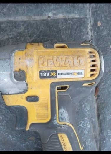 Dewalt 18 volt xr Brushless drill