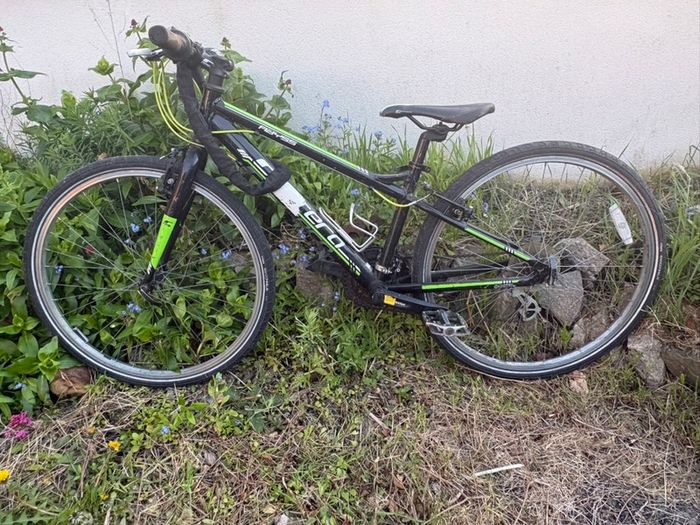 Carrera boys bike 26" wheels