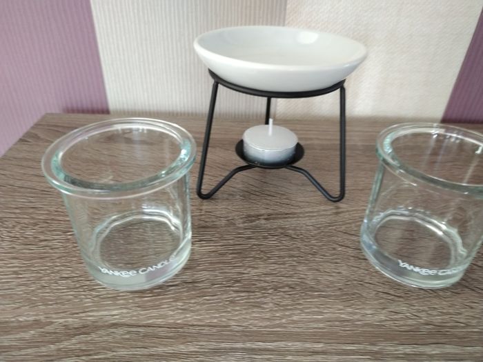 Yankee Candle Glass Votive Holders and Ceramic Tart Burner and Tea Light