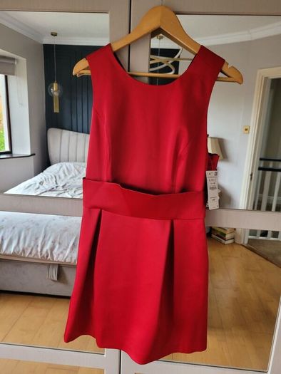 Stunning Red Zara Occasion Dress (New)