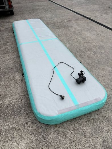 Airtrack