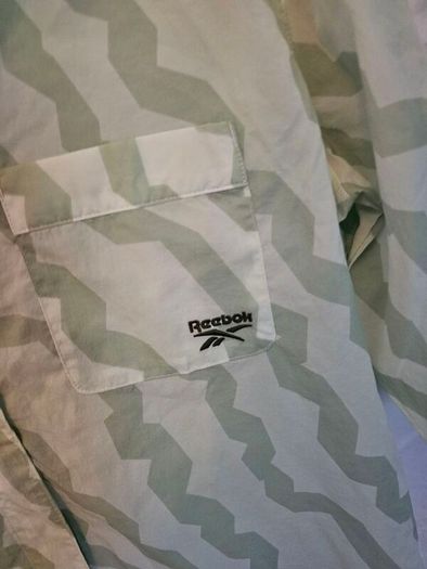 Reebok Green Wave Print Shirt
