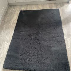 fluffy rug