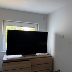65 inch LG
